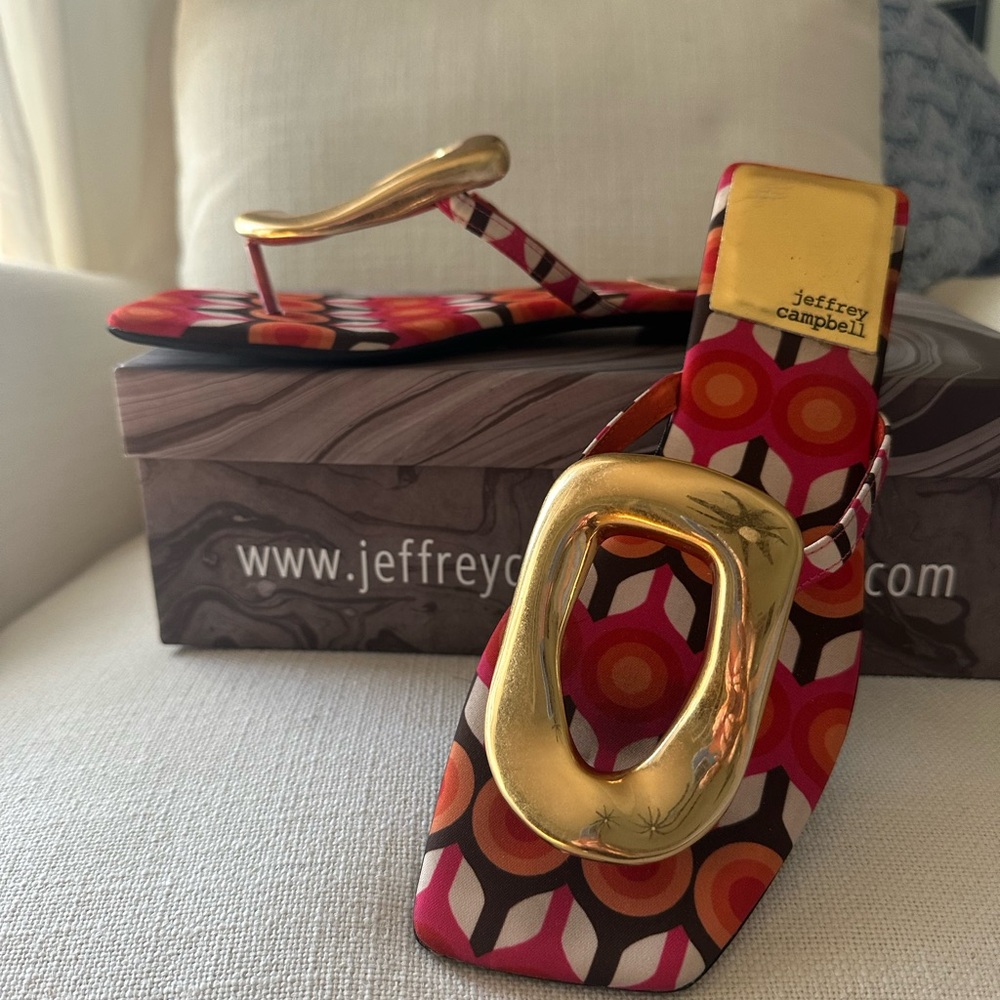 Jeffrey Campbell Red Circle Linques Sandal - Picture 2 of 7